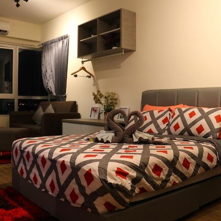 Mlh Premier Suites @ Saville チェラス エクステリア 写真