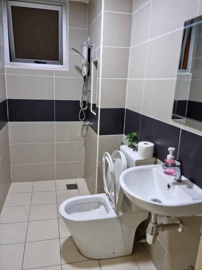 Mlh Premier Suites @ Saville チェラス エクステリア 写真