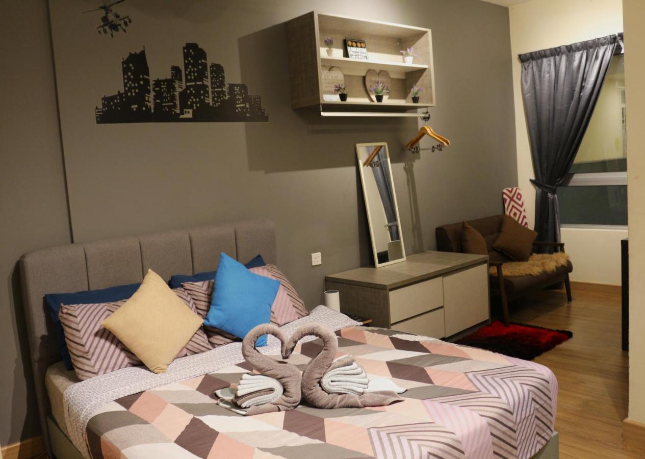 Mlh Premier Suites @ Saville チェラス エクステリア 写真